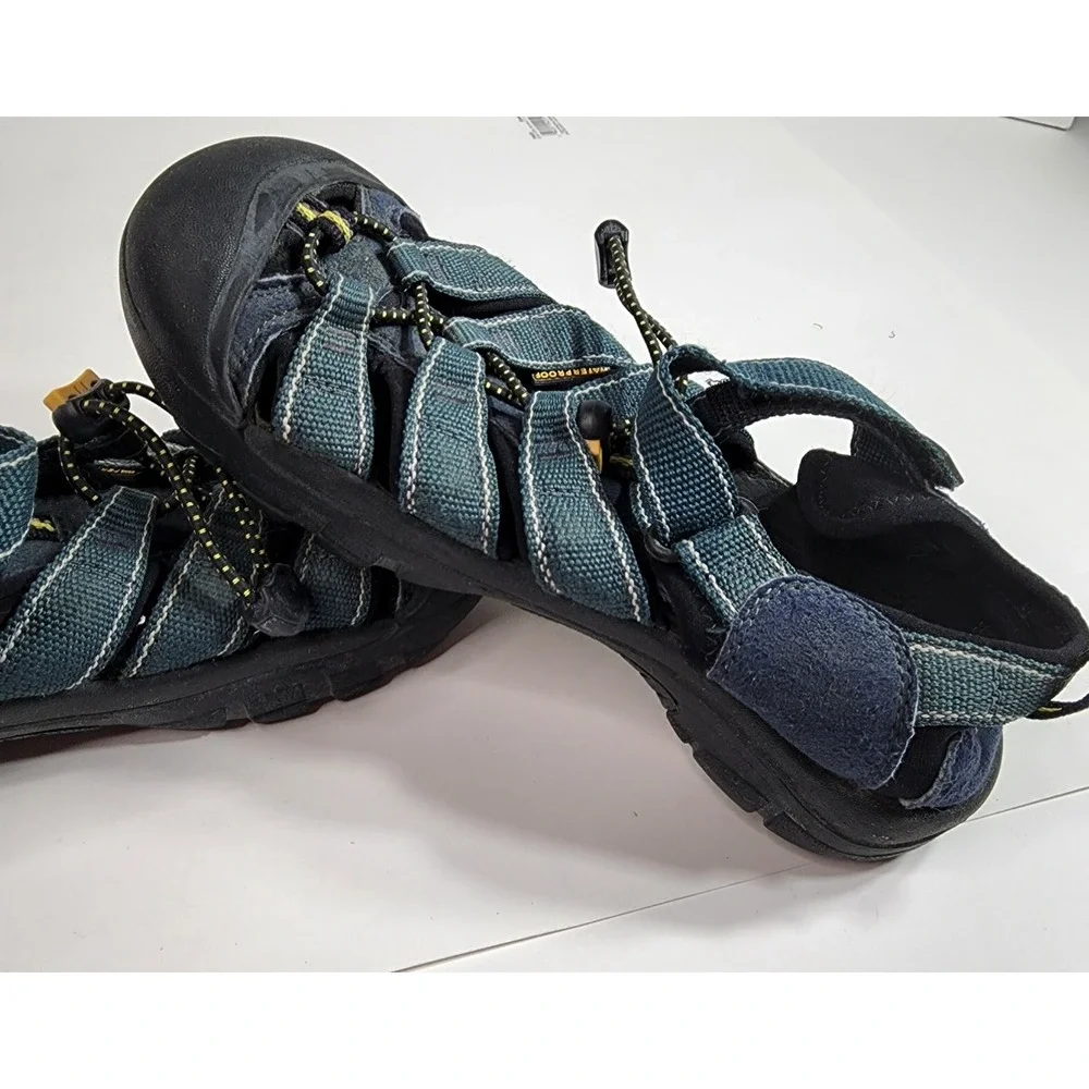 KEEN Newport H2 Outdoor Hiking Sandal Boys Size 4 1006557 Blue Gray Yellow